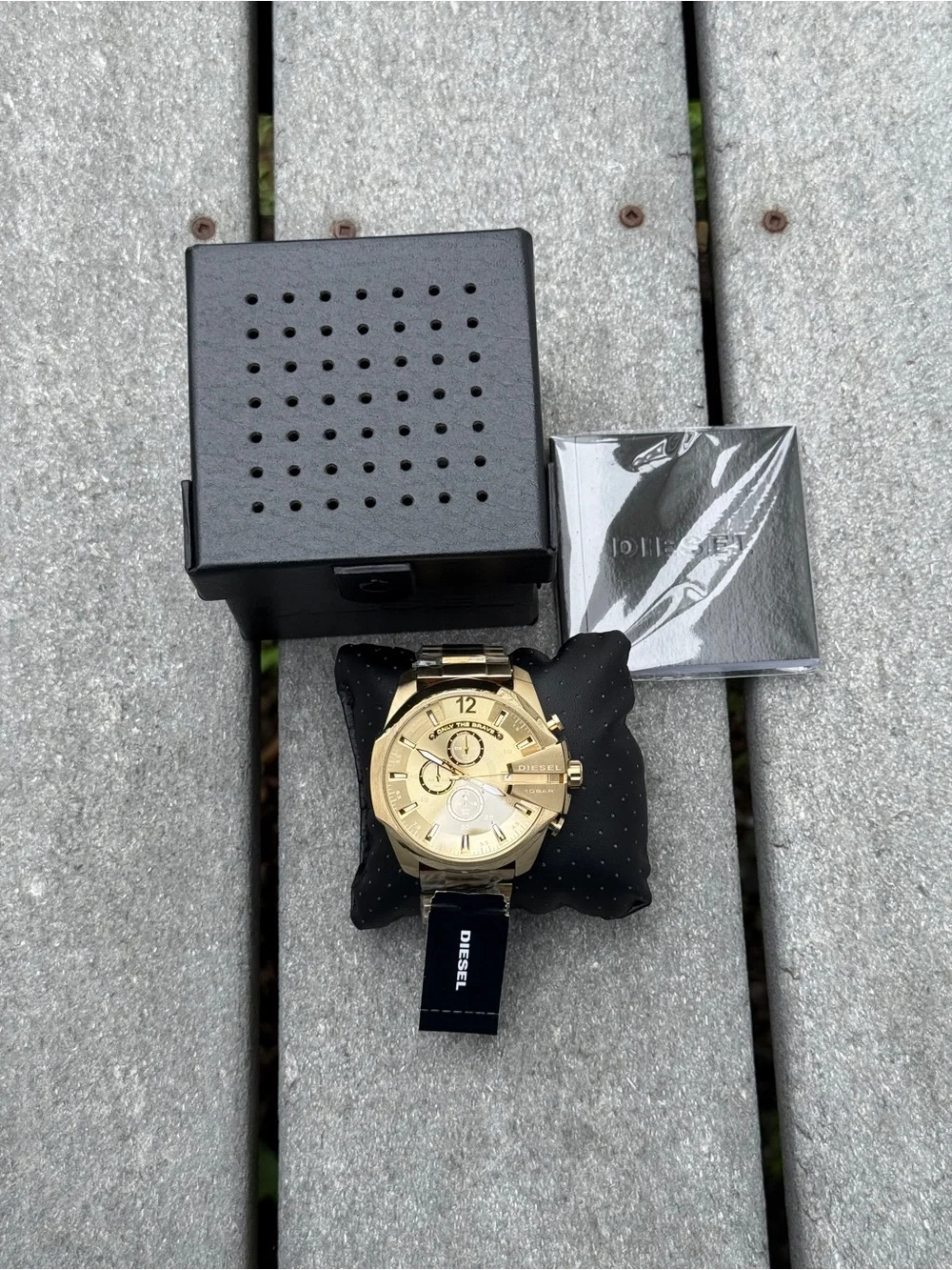 Diesel Gold-Tone mega chief Men's Chronograph Bracelet Watch